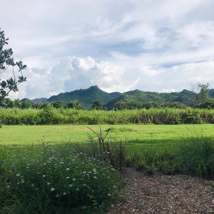 Hotel Baan2Rai Kanchanaburi Exteriér fotografie