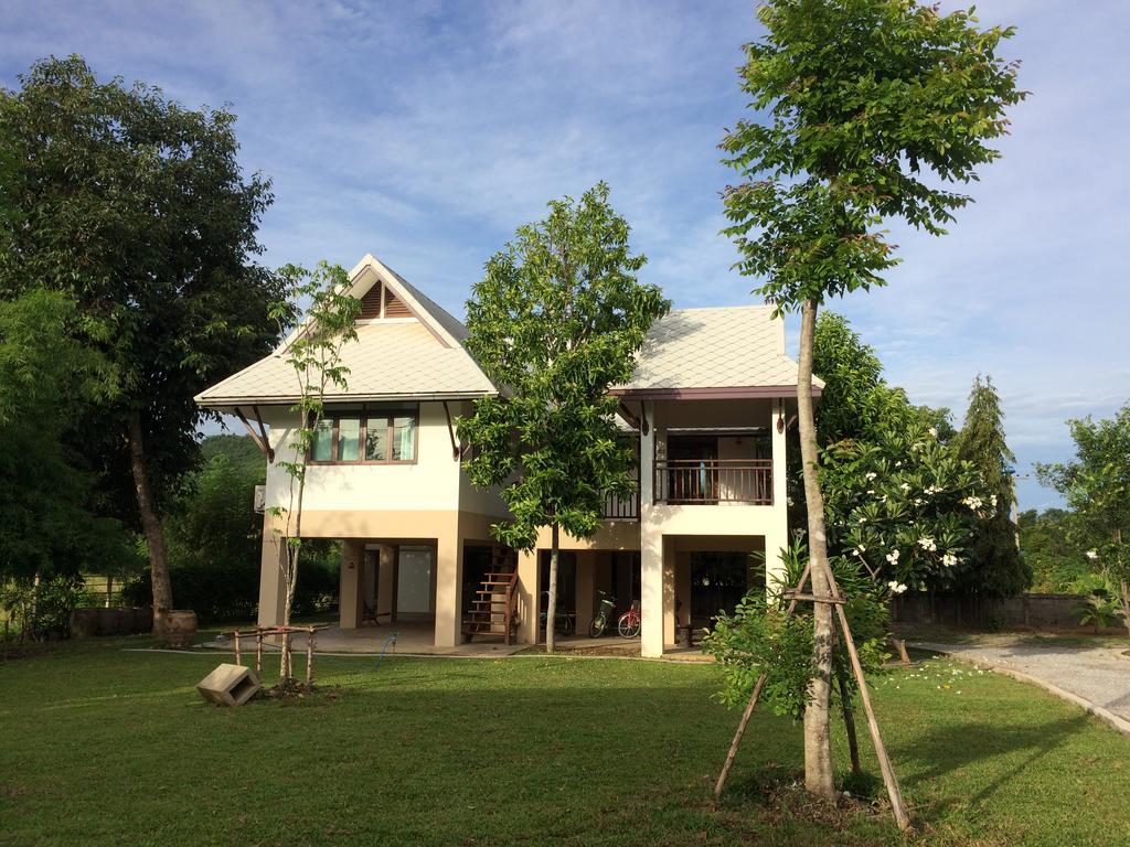Hotel Baan2Rai Kanchanaburi Exteriér fotografie