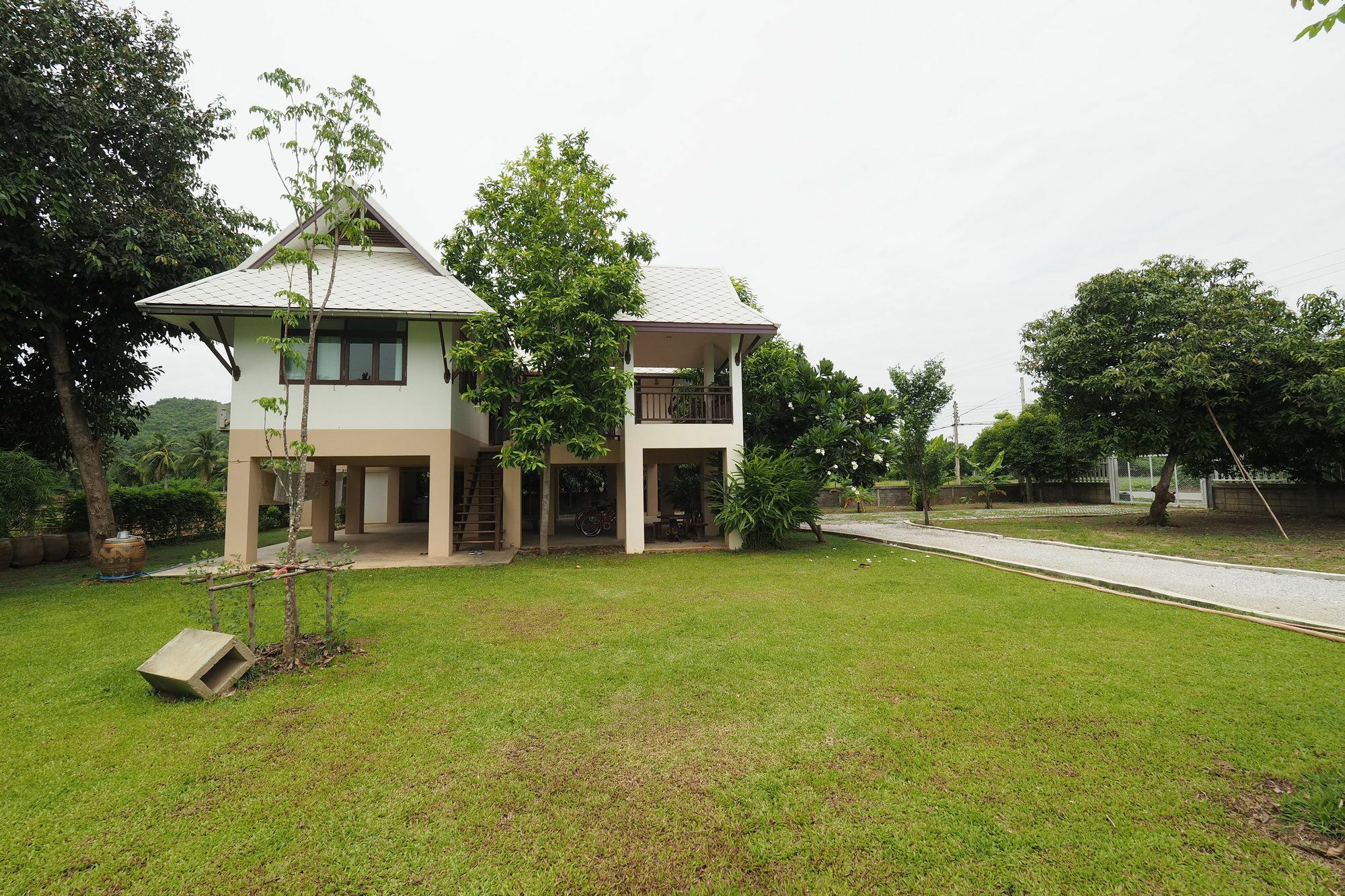 Hotel Baan2Rai Kanchanaburi Exteriér fotografie